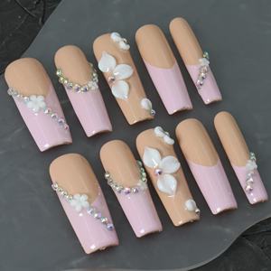 เล็บปลอมอะคริลิกทำมือขายส่ง หรูหรา แบบ 3 มิติ ปิดเต็มเล็บ ทรงโลงศพ ปลายเล็บแบบฝรั่งเศส คุณภาพสูง - Product Image 3