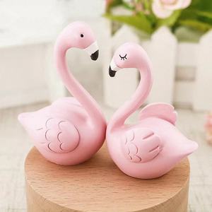 Caja de Música Giratoria Romántica con Flamencos YIYU, Madera de Haya, Ocho Tonos, Diseño Creativo, Pequeño Regalo para el Dí<span class=keywords><strong>a</strong></span> de San Valentín, Mecanismo de 30 Segundos - Product Image 2