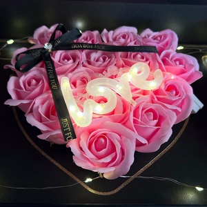 Scatola Regalo di Lusso <span class=keywords><strong>AIDA</strong></span> con Rosa e Scritta 'I Love You' per Fidanzata e Migliore Amica - Compleanno, Vendita Diretta dalla Fabbrica - Product Image 4