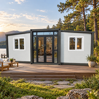 Maison conteneur préfabriquée modulaire extensible à double aile de 20 pieds, à installation rapide et isolation thermique, pour hébergement en parc de vacances
