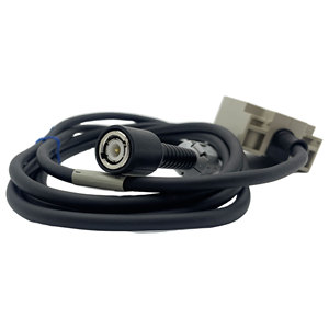 Antena Angular Plana de Plástico de Alta Frecuencia V680-HS63-R de 13.56MHz ISO 15693 para Automatización con 1 Año de Garantía - Product Image 5