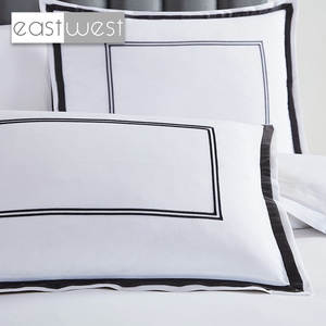 Set di Biancheria da Letto di Lusso in Cotone Egiziano Organico Ecologico, Misura Queen e King, Lenzuola Bianche per Hotel, Set da 4 Pezzi - Product Image 1