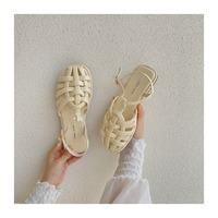 Sandales plates tissées ajourées à bout fermé style français pour femme, collection été 2026, chaussures de plage