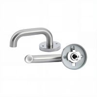 Serrure de porte d'entrée extérieure en acier inoxydable ignifuge de haute qualité, conception durable, design moderne en fer pour hôtel et supermarché