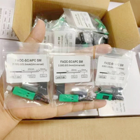 Prix usine connecteur rapide câble intérieur Duplex adaptateur rapide SC LC UPC APC Ftth accessoires de connecteur d'équipement à Fiber optique