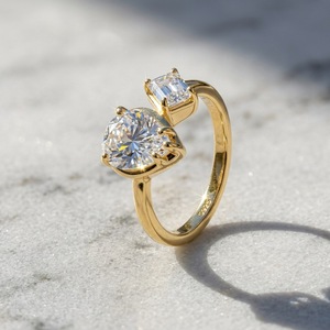 Bague en argent sterling S925 avec deux pierres, plaquée or 14 carats, moissanite taille poire et baguette, bague de fiançailles pour femme, cadeau - Product Image 5