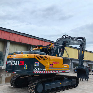 Excavadora Hyundai R220LC-9S de Uso Pesado, Motor Cummins, Certificación EPA y CE, 22T, Máquina para Movimiento de Tierras y Minería - Product Image 1