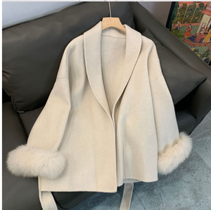 Cappotto Invernale Natalizio da Donna alla Moda in Lana con Pelliccia di Volpe e Cappuccio, Tendenze Giacche da Donna, Lungo Cappotto in Cashmere e Lana con Cintura e Pelliccia - Product Image 2