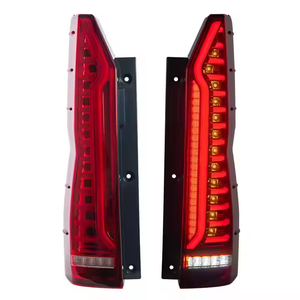 ไฟท้ายรถยนต์ดีไซน์ใหม่สำหรับ Toyota Hiace300 ปี 2019-2025 12V ไฟเบรกหลัง ไฟท้าย OE ขายส่ง - Product Image 3