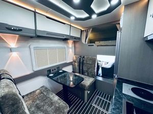 Youthful Invincible Edition Foton <span class=keywords><strong>Aolong</strong></span> Camper Venta directa de bajo consumo Vehículos listos para conducir Nueva condición Izquierda automática - Product Image 5