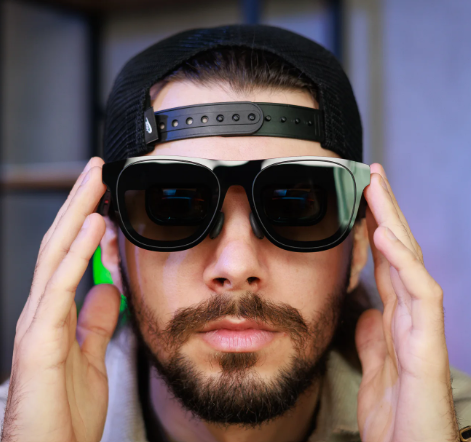 Xreal One Pro Smart AR Glasses with 6DoF Game-Optimized Native 3DoF Spatial Positioning System Red&blue 3D >80" Virtual Screen