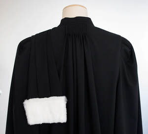 Túnica de Abogado de Calidad Superior Personalizada al por Mayor, Túnica Judicial Legal - Product Image 2