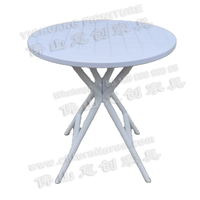 Table circulaire blanche de jardin en plastique de nouveau style pour l'utilisation extérieure de café de restaurant