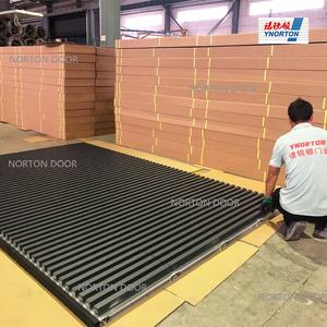 Puerta de Rejilla de Aleación de Aluminio Moderna, Resistente al Viento, Acabado Invisible, Puerta de Garaje para Garaje Residencial - Product Image 2