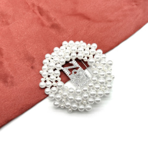 Personnalisation de la sororité et de la fraternité grecques Rhinestone Zeta Phi Beta Pearl Brooch Pins for Women Decoration - Product Image 3