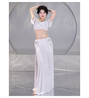 Nouvel ensemble de costumes de danse orientale tendance 2026 pour femmes – Jupe longue en polyester avec short intégré
