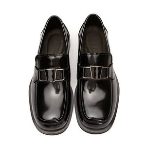 Zapatos de Vestir para Hombre de Cuero Genuino de Alta Calidad, con Suela Gruesa, Hechos a Mano, Punta Cuadrada, Sin Cordones, Diseño Antideslizante para Oficina, Otoño - Product Image 1