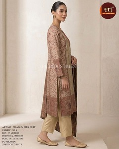 Ensemble Kurta/Kurti non cousu de qualité supérieure pour femmes, design ethnique, séchage rapide, moderne, idéal pour les fêtes - Product Image 4