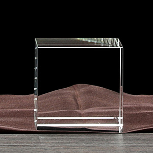 Honor of Crystal Wholesale Customized 3D Crystal <strong>Cube</strong> Blank K9 Crystal <strong>Cubes</strong> for Engraving - Product Image 2