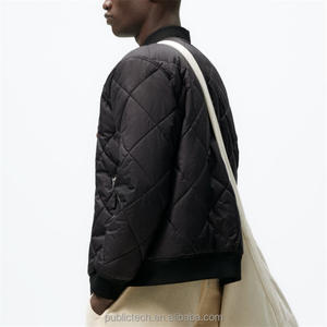 Chaqueta bomber acolchada y cálida de gran tamaño para hombre, chaqueta informal suelta y personalizada de invierno, 100% poliéster - Product Image 2