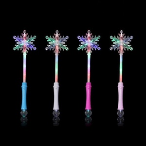 Baguette Magique Lumineuse LED Flocon de Neige Clignotante pour Enfants, Jouet de Projection pour Fêtes Nocturnes et <span class=keywords><strong>Noël</strong></span> - Product Image 4