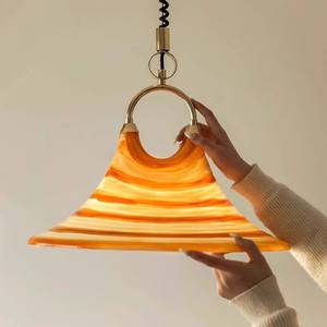 Vente en gros de lampes suspendues modernes en acrylique pour restaurant, <span class=keywords><strong>salon</strong></span>, chambre à coucher, bar, <span class=keywords><strong>suspension</strong></span> <span class=keywords><strong>scandinave</strong></span> créative - Product Image 1