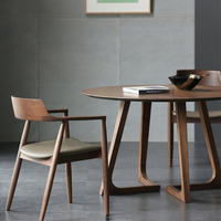 Chaise de salle à manger en bois massif de style nordique minimaliste avec assise en mousse haute densité et revêtement en cuir - Design Hiroshima stable et écologique
