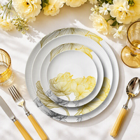 Assiettes en Porcelaine Fine, Base Blanche de Luxe, Motif Floral Doré, Service de Table en Céramique pour Mariage, Fête, Hôtel, Restaurant