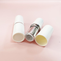 Faible Quantité Minimale De Commande Blanc Couleur Cylindre Blanc Perle Rouge À Lèvres Tube de Rouge À Lèvres Contenant Emballage