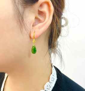 SGARIT Pendientes colgantes de jade natural verde intenso, joyería de jade de oro macizo de 18k, nefrita de Hetian para mujer, regalo para fiesta o aniversario - Product Image 6