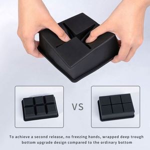 Silicone 6 Compartment <b>Ice</b> Cube Tray OEM ODM Freezer <b>Ice</b> Cube Moulds with Silicone Lid Whiskey <b>Ice</b> <b>Maker</b> - Product Image 3