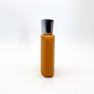 Umweltfreundliches und Natürliches Langanhaltendes Herren Eau de Parfum Körperspray 125 ml mit Holzig-Frischem Blumigem Duft Moderner Luxus - Product Image 5