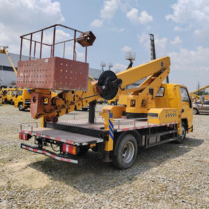 Camión elevador chino de operación a gran altitud de <span class=keywords><strong>segunda</strong></span> <span class=keywords><strong>mano</strong></span>, <span class=keywords><strong>plataforma</strong></span> de trabajo aéreo de gran capacidad de carga - Product Image 3