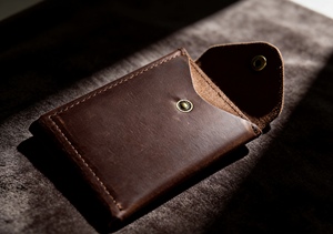 Portafoglio Unisex di Grande Capacità con Multi-Scomparti, Anello Portachiavi, Chiusura a Bottone, Design Aperto e Portamonete - Product Image 3