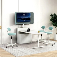 Scrivania da Ufficio Moderna di Lusso, Scrivania Direzionale su Misura, Postazione di Lavoro Regolabile Elettricamente in Altezza con Presa di Corrente Integrata