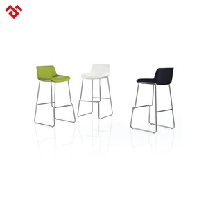Chaise de bar moderne en similicuir PU, design économique, idéale pour hôtel, salon, atelier - Offre spéciale - Product Image 6