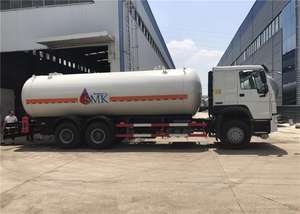 شاحنة نقل الغاز, شاحنة نقل الغاز ماركة HOWO حجم 20000L 6x4 10 عجلات 20M3 - Product Image 4