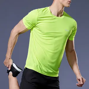 Fitted Running Tshirt Quick Dry Custom Logo Polyester Quick Dry Body Fit O-neck Collar Sports Running Gym Dry-fit Men's T-shirt
