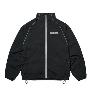 <span class=keywords><strong>Veste</strong></span> coupe-vent pour <span class=keywords><strong>homme</strong></span>, <span class=keywords><strong>col</strong></span> <span class=keywords><strong>montant</strong></span> personnalisé, fermeture éclair, noire, rétro, style survêtement, ourlet ajustable, piping réfléchissant, légère - Product Image 1