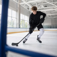 Bâton de hockey sur glace en gros, 100% fibre de carbone, haute qualité, tailles SR INT JR, options de lame, personnalisation OEM, fabrication en vrac disponible