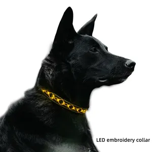 Riflettente di Sicurezza LED corda ricamo Collare di Cane USB Ricaricabile ricamo light up collare dell'animale domestico con Resistente All'acqua della copertura