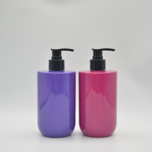 Botella de Plástico PET de Hombro Plano con Bomba Dosificadora para Envases de Cosméticos y Cuidado Personal, Crema Facial y Loción Corporal, Color Personalizado - Product Image 1