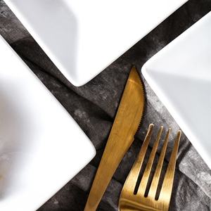 لوحة مربعة لاستخدام مطاعم الفندق بيضاء الأعلى مبيعًا منتجات صينية أطباق من السيراميك أطباق مساعدة لحفلات الزفاف - Product Image 5