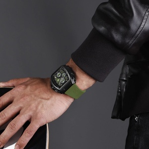 Nouvelles montres sportives pour hommes NAVIFORCE, étanches, à quartz, de luxe, avec cadran en alliage de silicone en forme de seau, affichage lumineux de nuit, NF8070 - Product Image 3