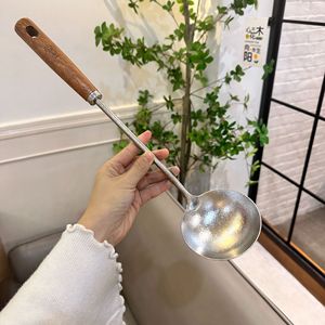 Nouvelle louche en titane pur avec manche en bois de rose, cuillère de cuisine extra longue pour usage en cuisine - Product Image 4