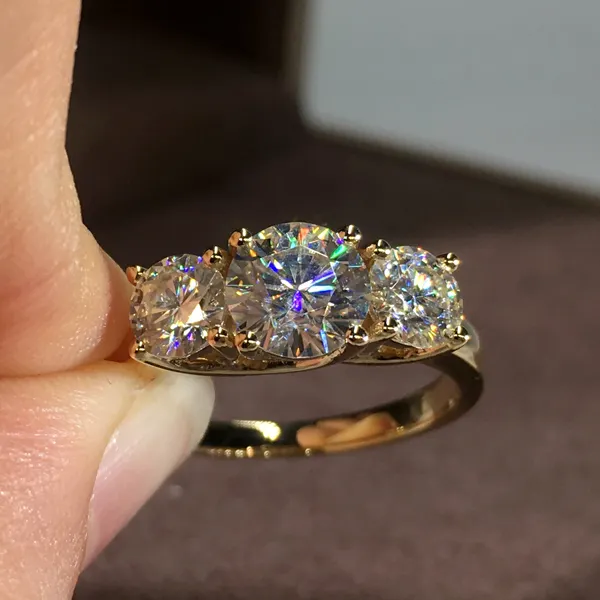 High Quality 3 Stones Cheap Wholesale Lab Created vvs Diamond Ring Real 14k Gold Ring