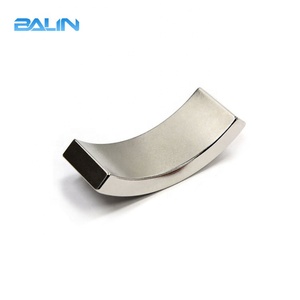 Prix usine N52 Semi Cercle Aimant Néodyme, Segment D'arc Demi Rond Semi-Circulaire Trapèze aimant en Néodyme Incurvé - Product Image 3