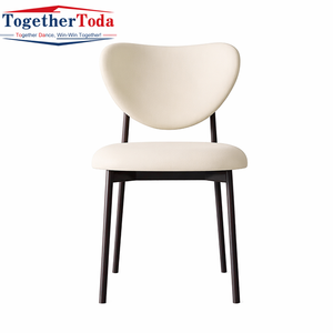 Sillas de Comedor Modernas Tapizadas en Cuero, Elegantes, Cómodas, Ligeras y Estables, con Bases de Metal, para Hogar y Oficina - Product Image 5