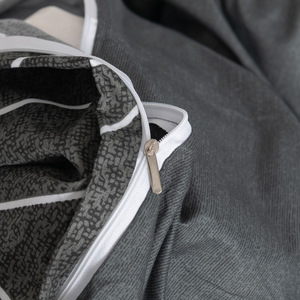 Ensemble de literie trois pièces moderne pour toutes les tailles Exportation transfrontalière de textiles de maison 200TC Imprimé brossé Été moderne - Product Image 6