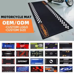 Karpet Motor Karet Logo Kustom Langsung dari Pabrik untuk Perlindungan Garasi & Parkir Luar Ruangan - Product Image 1